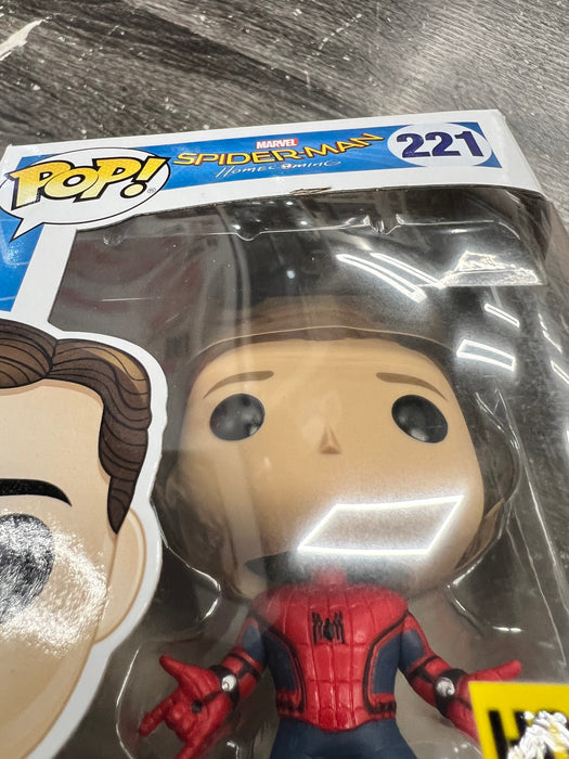 Spider-Man #221 Hot Topic Funko Pop! Marvel Spider-Man Homecoming