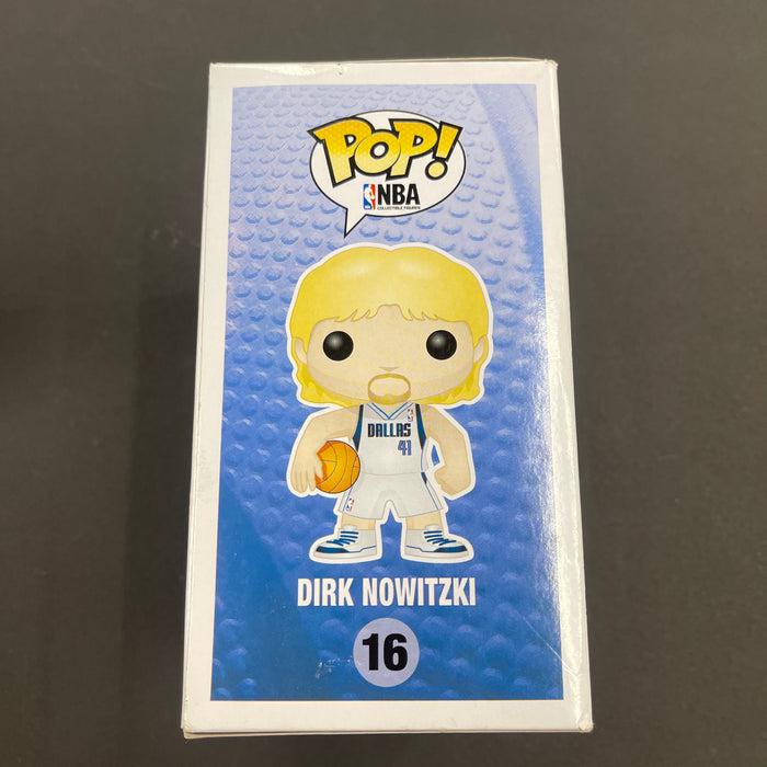 Dirk Nowitzki #16 Funko Pop! Basketball NBA Dallas Mavericks