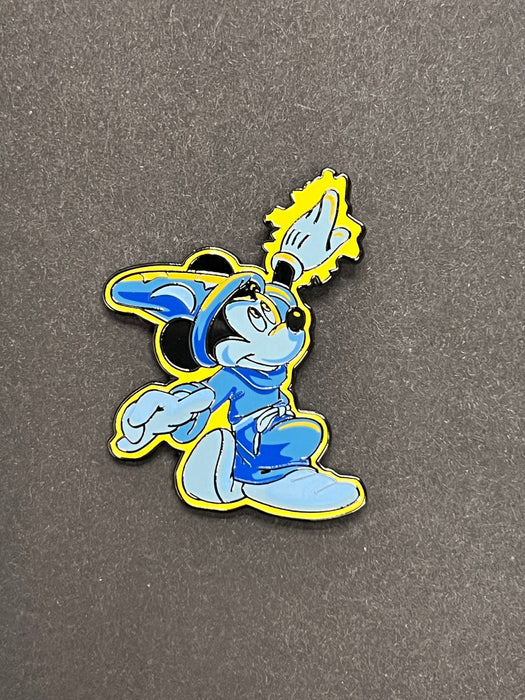 Sorcerer Apprentice Mickey Mouse Disney Parks Pin